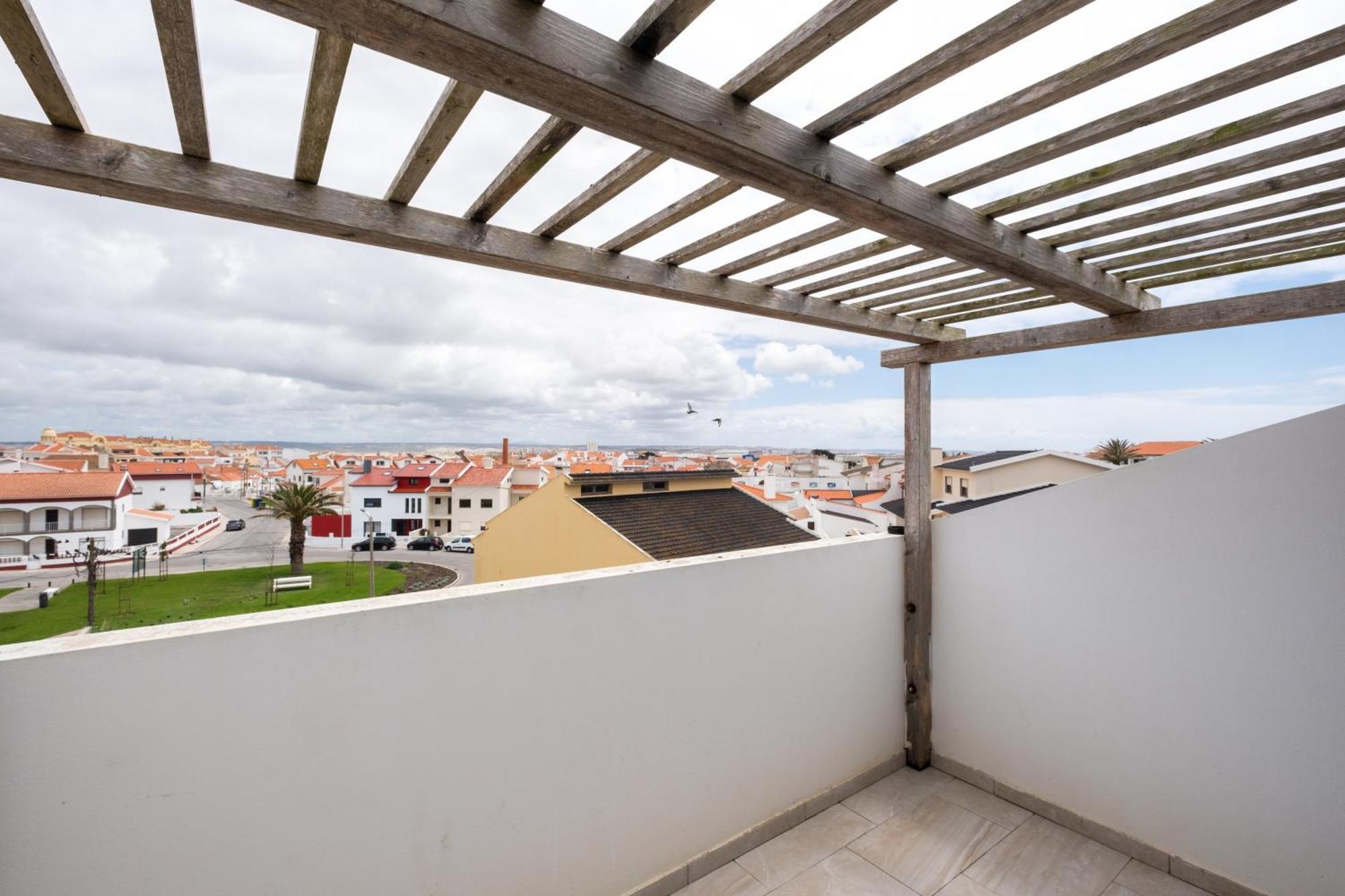 West Side Guesthouse Peniche Exteriör bild